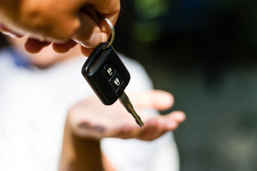 Comment obtenir le prêt CAF pour acheter une voiture